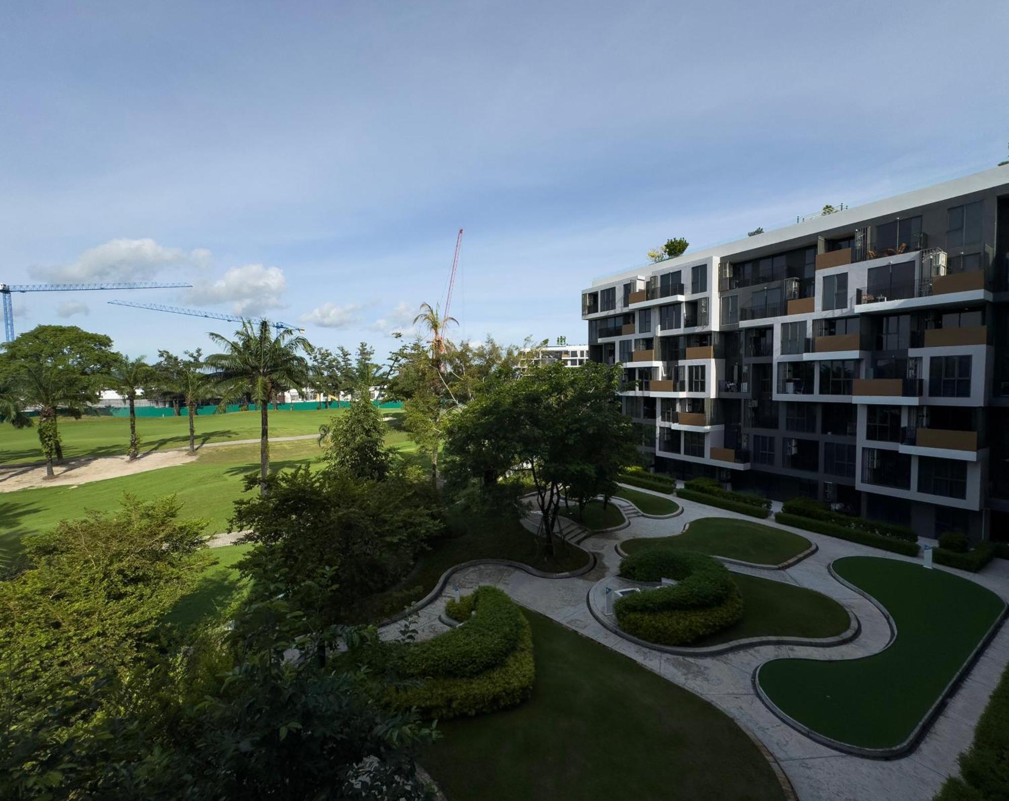 Skypark Laguna Apartments Bangtao 방타오 비치 외부 사진