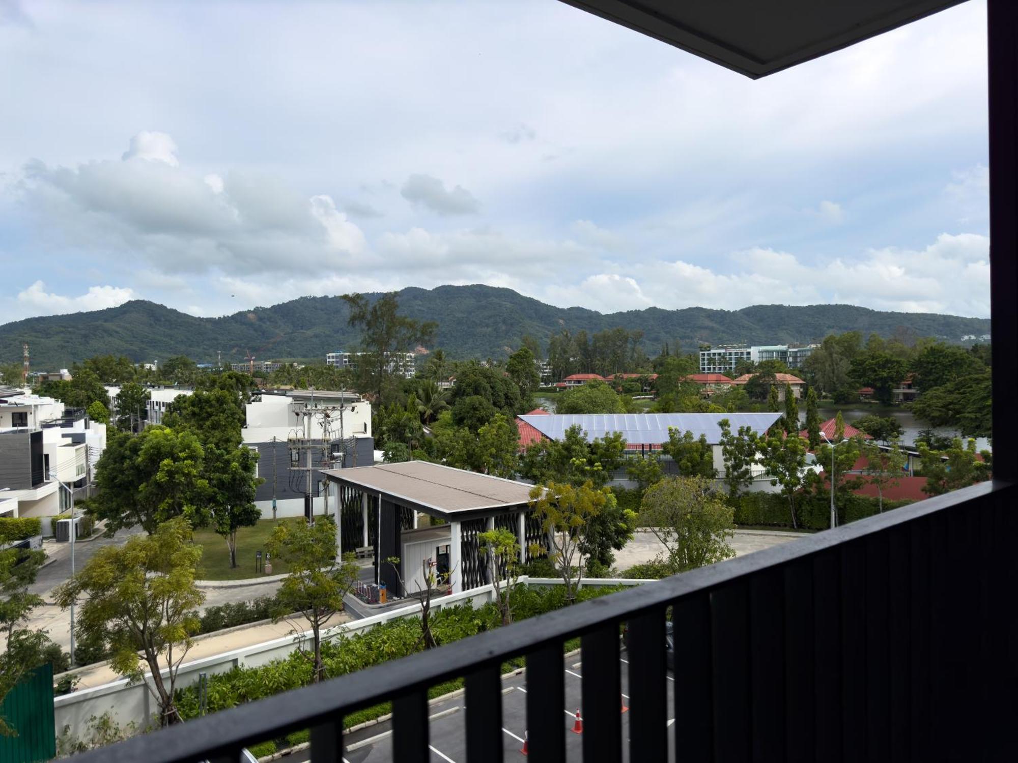 Skypark Laguna Apartments Bangtao 방타오 비치 외부 사진